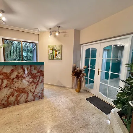 Modern 4 Private Kitchenette And Bathroom * Limassol