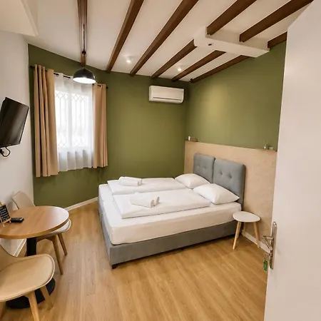 Modern 4 Private Kitchenette And Bathroom Limassol