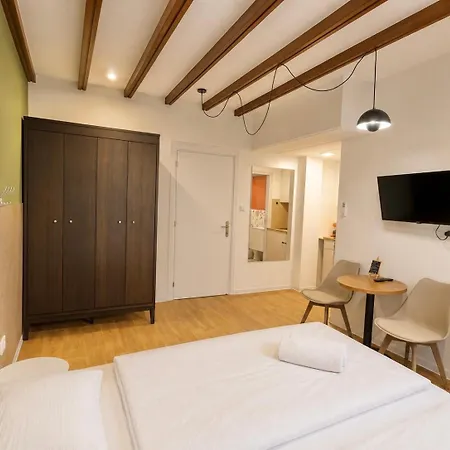 Apartament Modern 4 Private Kitchenette And Bathroom Limassol