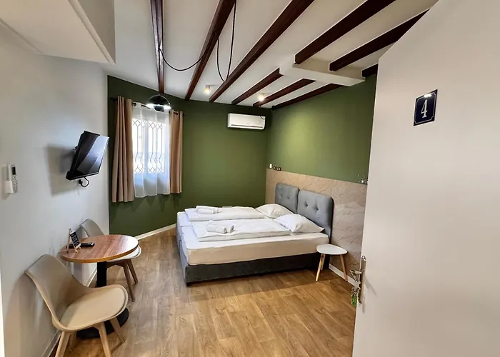 Lejlighed Modern 4 Private Kitchenette And Bathroom Limassol